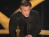 sean-penn-oscar-2009.jpg
