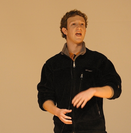 Facebook ispira due film: presto al cinema Feisbum! ResisteRete e la vita di Mark Zuckerberg
