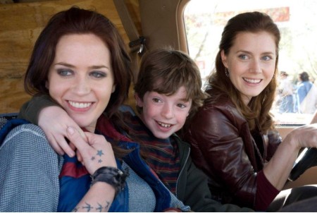 emily-blunt-jason-spevack-e-amy-adams-in-un-immagine-del-film-sunshine-cleaning-108073