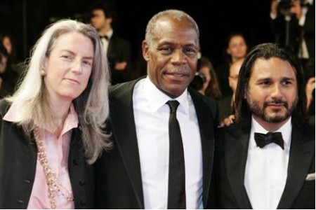 2849727882-american-actor-danny-glover-center-and-unidentified-guests-arrive-for