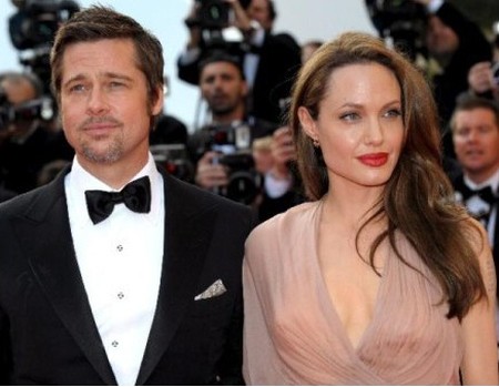 322620308-cannes-pitt-jolie-insieme-stone