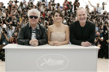 3722403988-from-left-spanish-director-pedro-almodovar-spanish-actrors-penelope-cruz