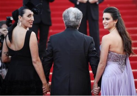 737373881-spanish-actress-rossy-de-palma-left-spanish-director-pedro-almodovar