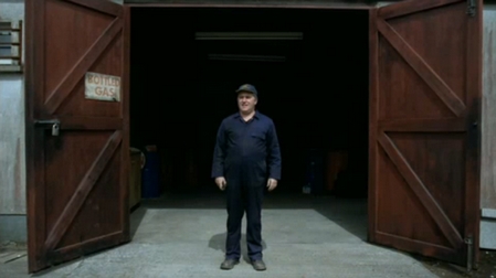 Garage, trailer del film di Abrahamson