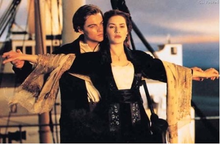 kate-winslet-e-leonardo-dicaprio-in-una-scena-del-film-titanic-7192