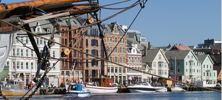 Haugesund_Harbour_740x334 []