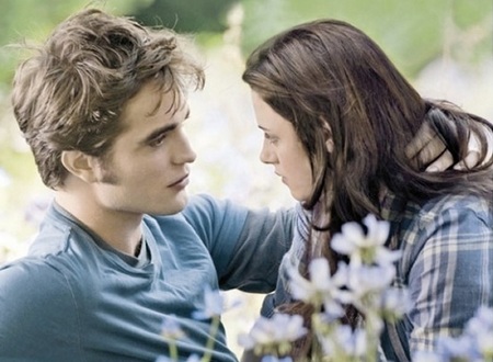 Robert Pattinson: Eclipse completamente diverso da New Moon