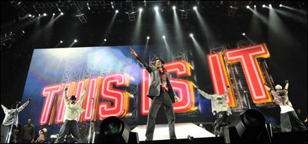 Michael Jackson's This is It, al cinema due settimane in più