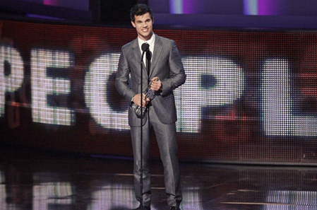 People's Choice Awards 2010, i vincitori: trionfano Twilight, Sandra Bullock e Johnny Depp