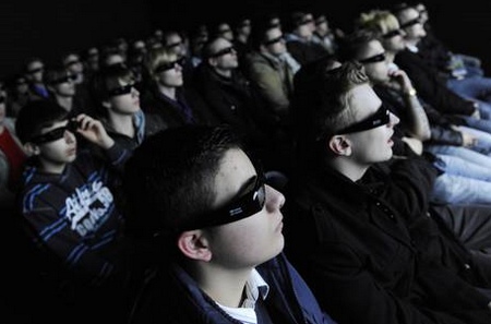 Occhiali 3D, nei cinema vietati ai minori di 6 anni e solo monouso