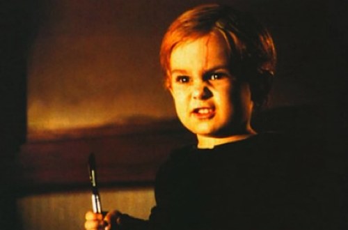 10-creepy-horror-movie-kids-05