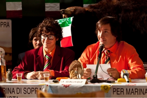 Box Office 28-30 gennaio 2011: Qualunquemente davanti a Immaturi in Italia, The Rite primo negli USA