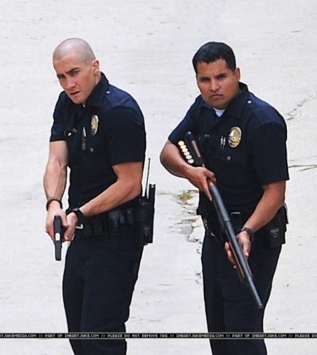 End of Watch, foto con Jake Gyllenhaal e Michael Peña