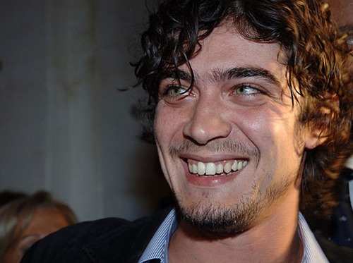 Riccardo Scamarcio in Bop Decameron? Ambra Angiolini in Ci vediamo a casa, Margareth Madè in Una donna per la vita