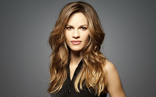 Hilary Swank nel cinecomic Shrapnel