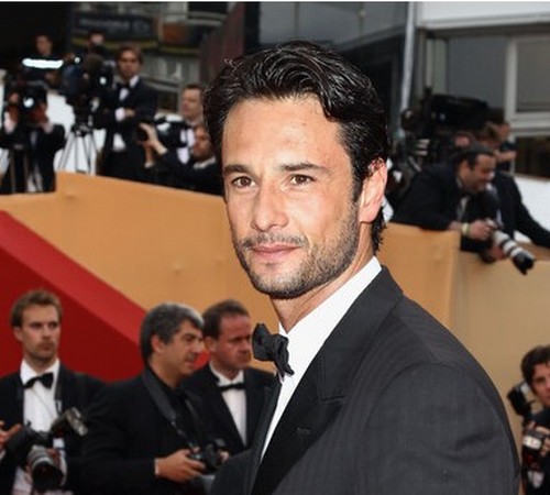 Rodrigo Santoro in What To Expect When You’re Expecting
