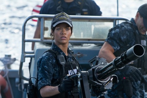 Battleship, prima immagine ufficiale di Rihanna