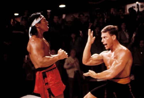 Bloodsport, in arrivo il remake di Senza esclusione di colpi