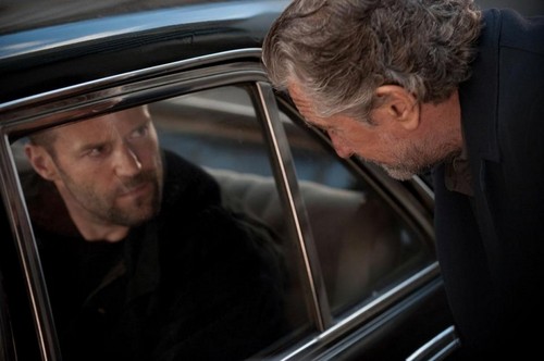 Killer Elite, immagini con Jason Statham e Robert De Niro (30)