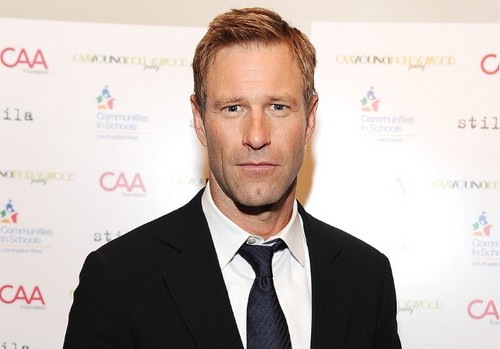 Aaron Eckhart nel biopic The Drummer