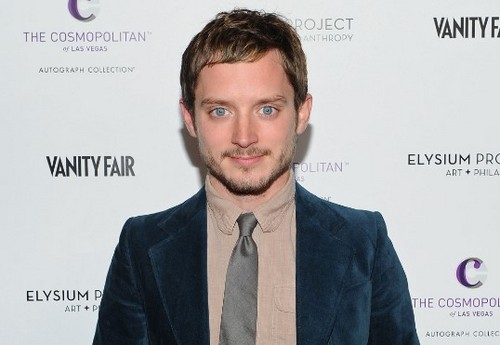 Elijah Wood serial-killer nel remake di Maniac