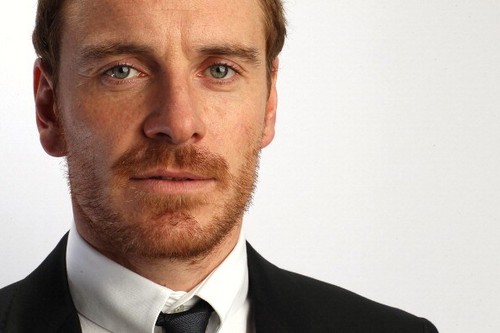 Michael Fassbender parla del remake di Robocop