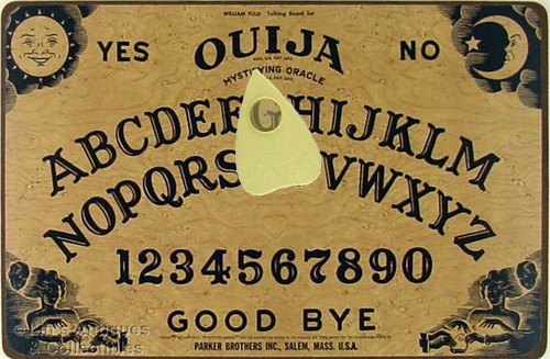 Ouija, Marti Noxon riscrive la sceneggiatura