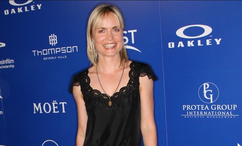 Radha Mitchell nel thriller Frozen Ground