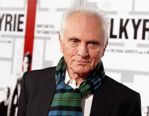 Terence Stamp nel thriller Pan