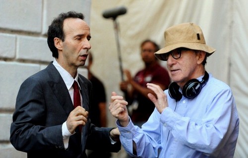 Woody Allen parla di Mezzanotte a Parigi e Nero Fiddled