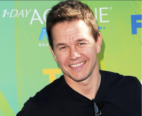 Mark Wahlberg e Justin Bieber in un film sul basket