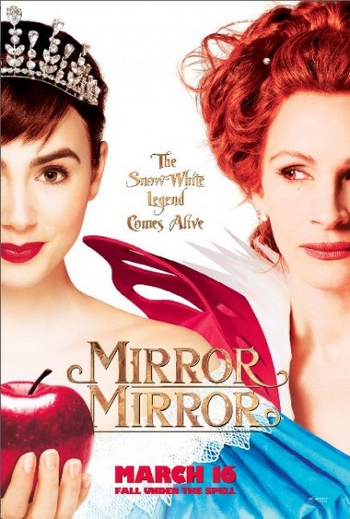 Mirror Mirror, 2 poster con Julia Roberts