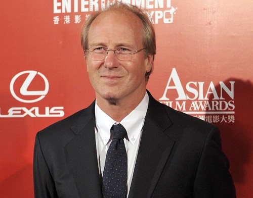 William Hurt in The Host di Stephenie Meyer