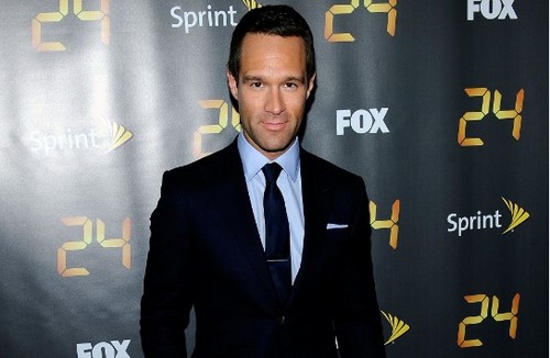 Chris Diamantopoulos nell'heist-movie The Black Marks