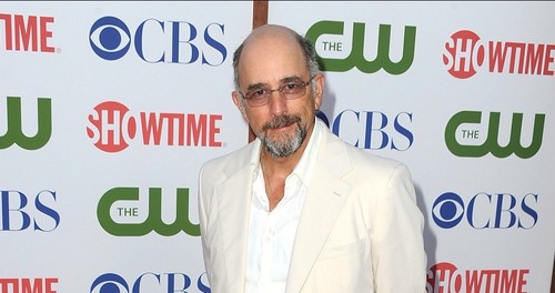 Superman: Man of Steel, Richard Schiff sarà il Dr. Hamilton