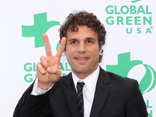 Mark Ruffalo, Scarlett Johansson e Hailee Steinfield in Can a Song Save your Life?