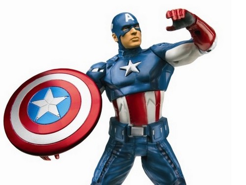 The Avengers: gadget, veicoli, maschere e action figures 