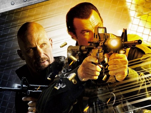 Maximum Conviction: poster, sinossi e immagini con Steven Seagal e Steve Austin