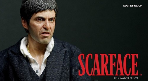 Scarface, l'action figure di Al Pacino