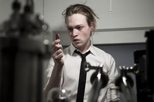 Cannes 2012, Antiviral prima clip del film di Brandon Cronenberg