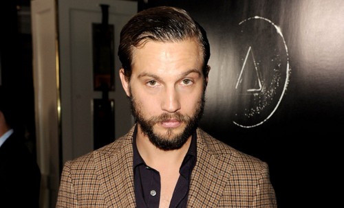 Logan Marshall Green sarà Tennessee Williams in Lonely Hunter, Gina Gershon e Peter Stormare in Mall