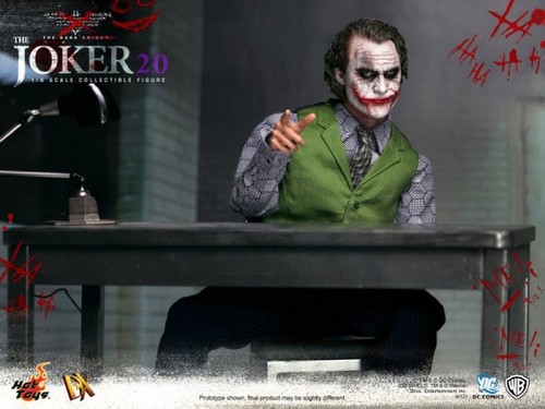 Il cavaliere oscuro, Joker 2.0: la nuova action figure di Heath Ledger