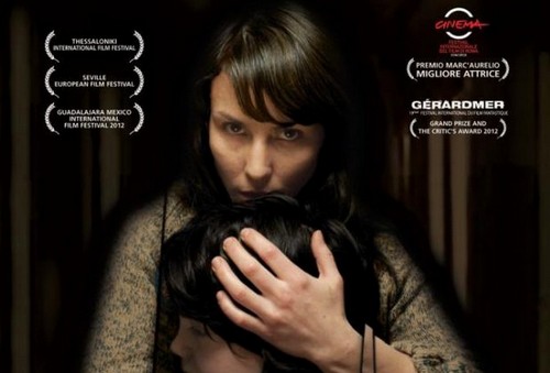 Babycall, il poster italiano del thriller con Noomi Rapace