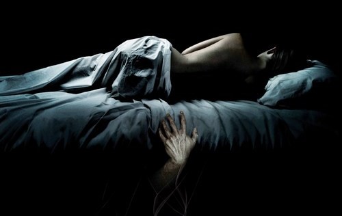 Bed Time, 2 clip in italiano del thriller di Jaume Balaguerò