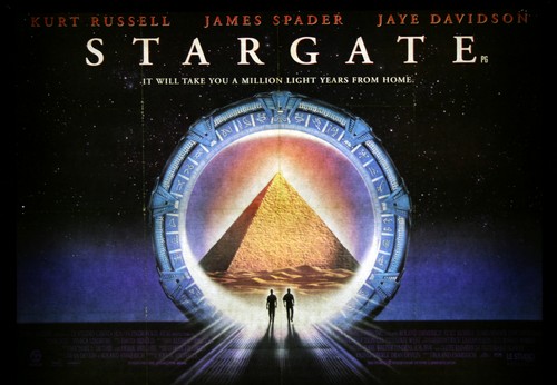 Stargate: trilogia in arrivo diretta da Roland Emmerich