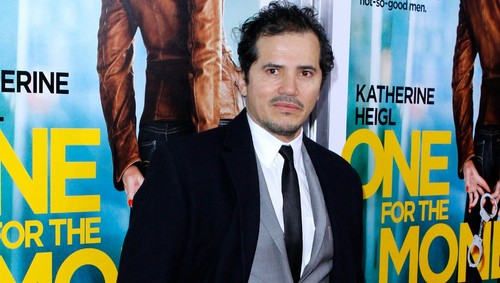 John Leguizamo in Kick Ass 2 e The Counselor, Demian Bichir in The Heat, Christopher Smith nel nuovo film di Nicole Holofcener