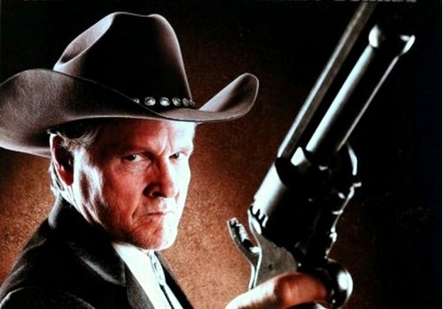 Machete Kills, video dal set e nuovo character poster con William Sadler