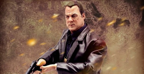 Steven Seagal, l'action figure ufficiale