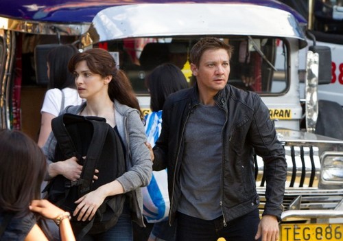 The Bourne Legacy, 15 nuove immagini con Jeremy Renner