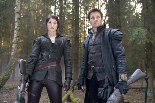 Hansel and Gretel: Witch Hunters, primo trailer del fantasy con Jeremy Renner